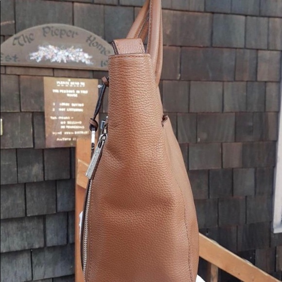 MICHAEL KORS CONVERTIBLE SLOAN TOTE - Picture 4 of 7